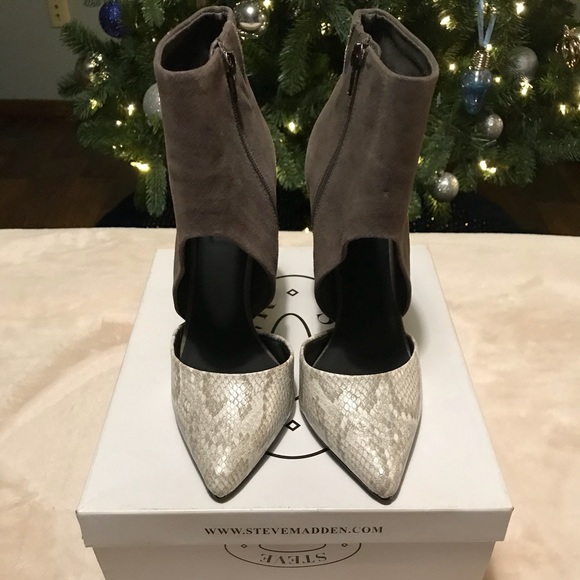 Steve Madden Shoes - Picture 1 of 4